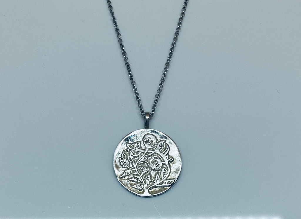 The Traveler - Pendant - Silver