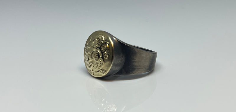 The Traveler - Signet Ring - Big -  Oxidised silver and 14kt gold