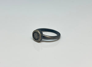The Traveler - Signet ring - Small - Oxidised silver