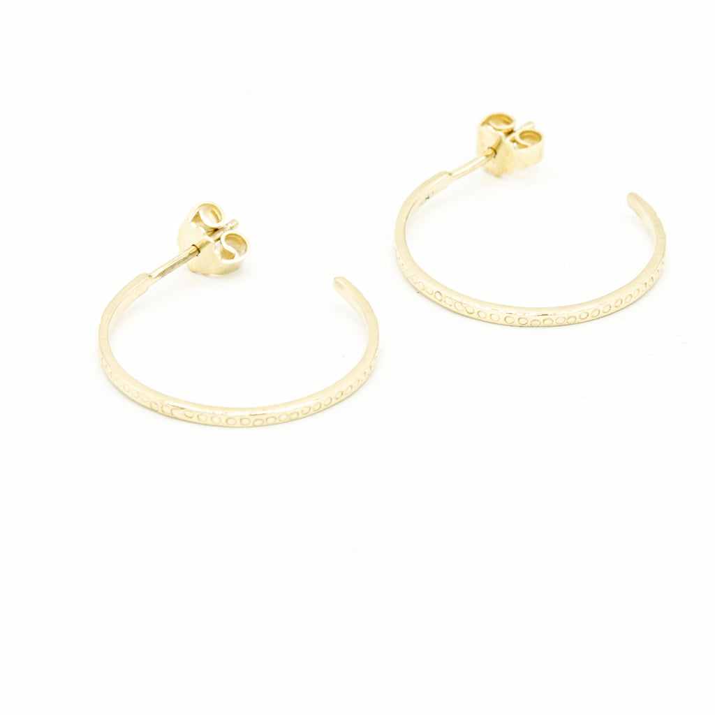 Celts & Kings Earrings - Pattern Hoops Big - Gold