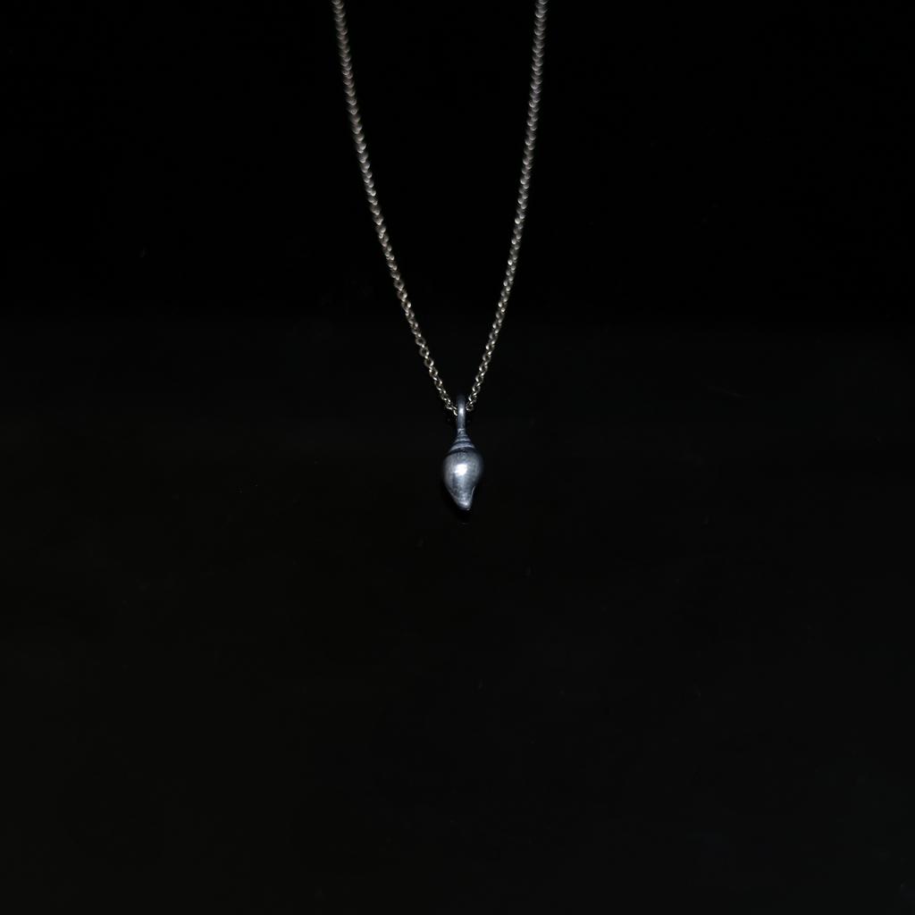 Seashell Necklace - Single Shell - Silver