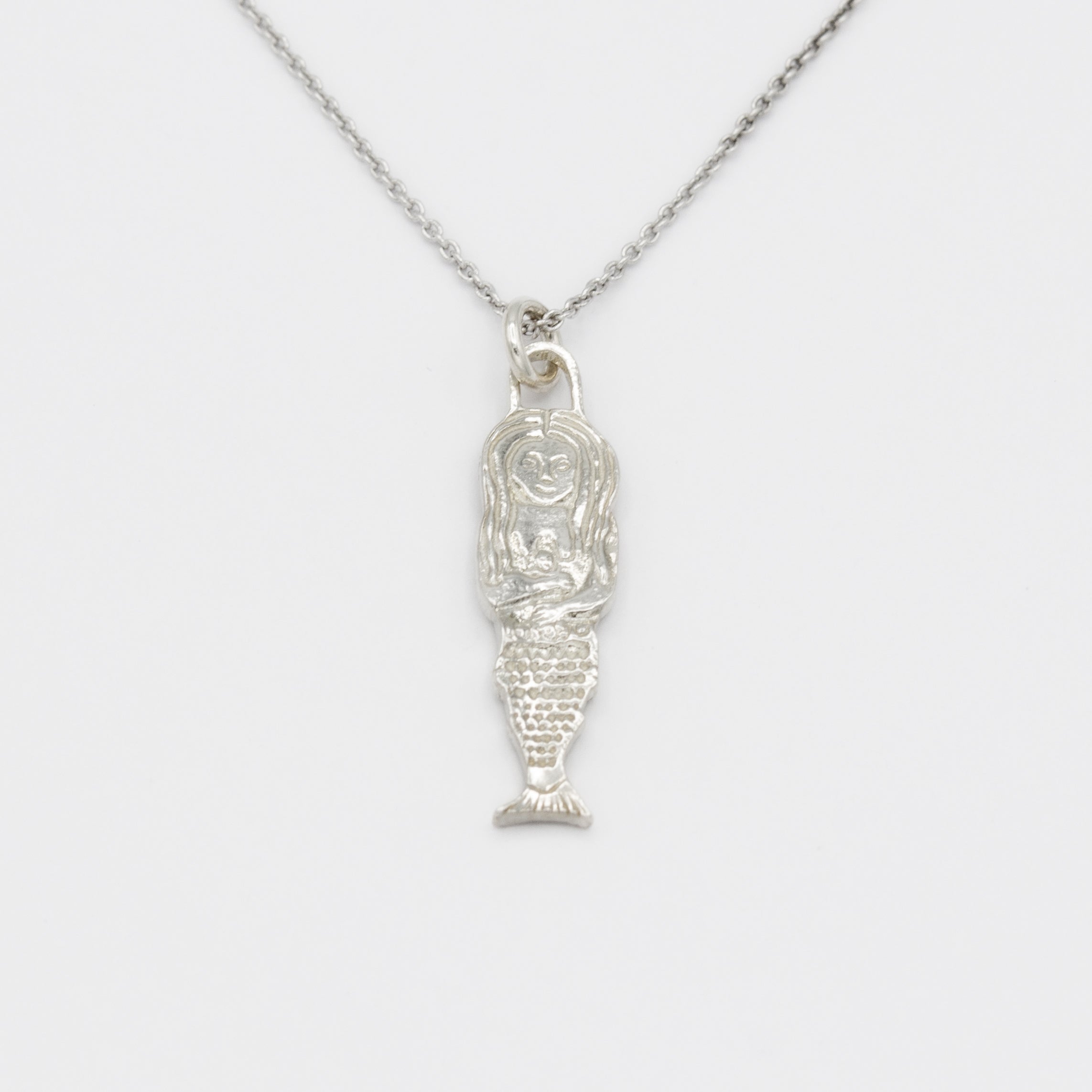 Mermaid Necklace in 9ct Gold – Asími