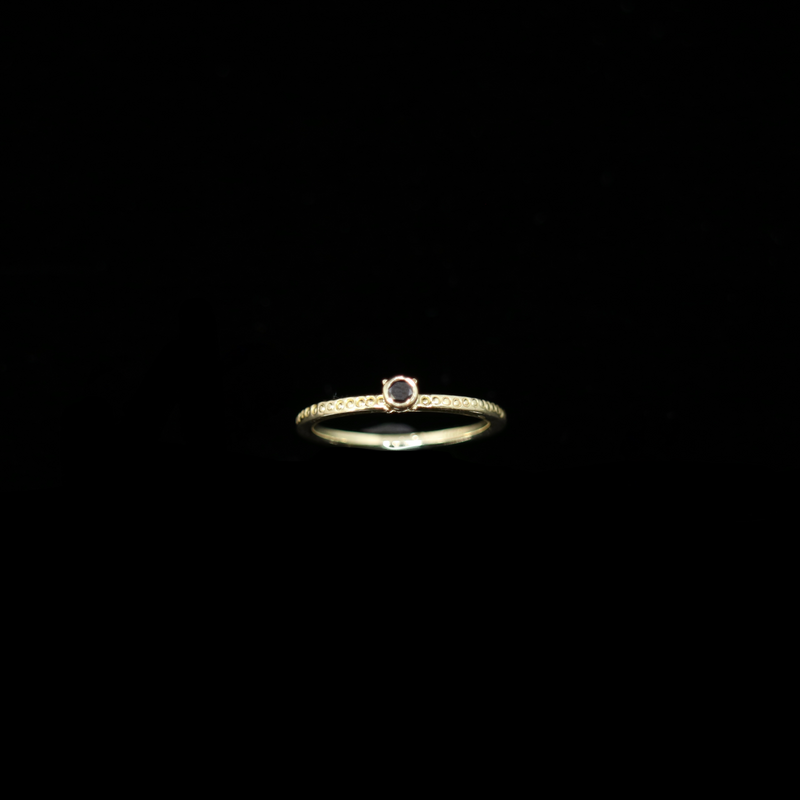 Celts & Kings Ring - 0.10ct Diamond (3mm) - Gold