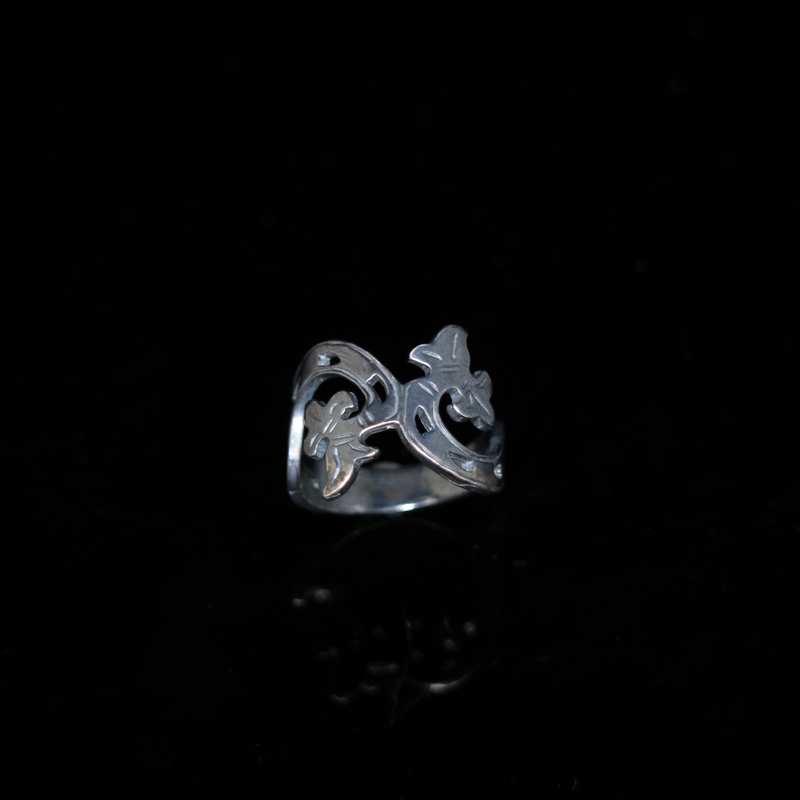 Acanthus Ring - Decorated Band - Silver